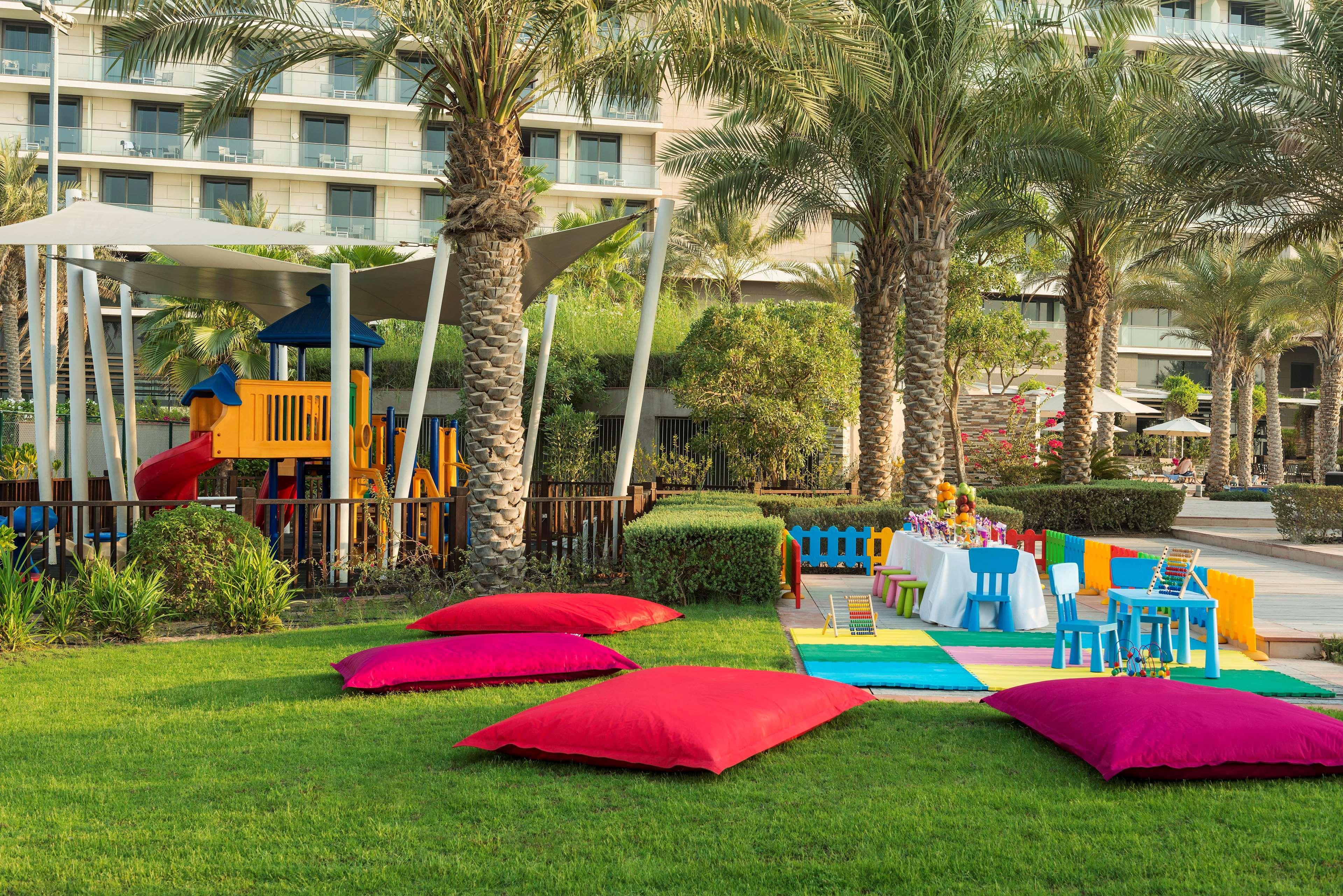 Radisson Blu Hotel, Abu Dhabi Yas Island Экстерьер фото