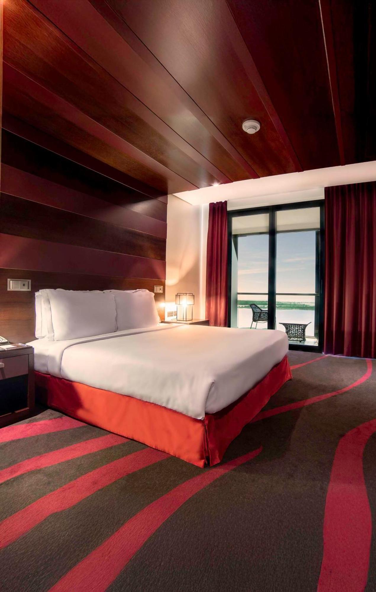 Radisson Blu Hotel, Abu Dhabi Yas Island Экстерьер фото